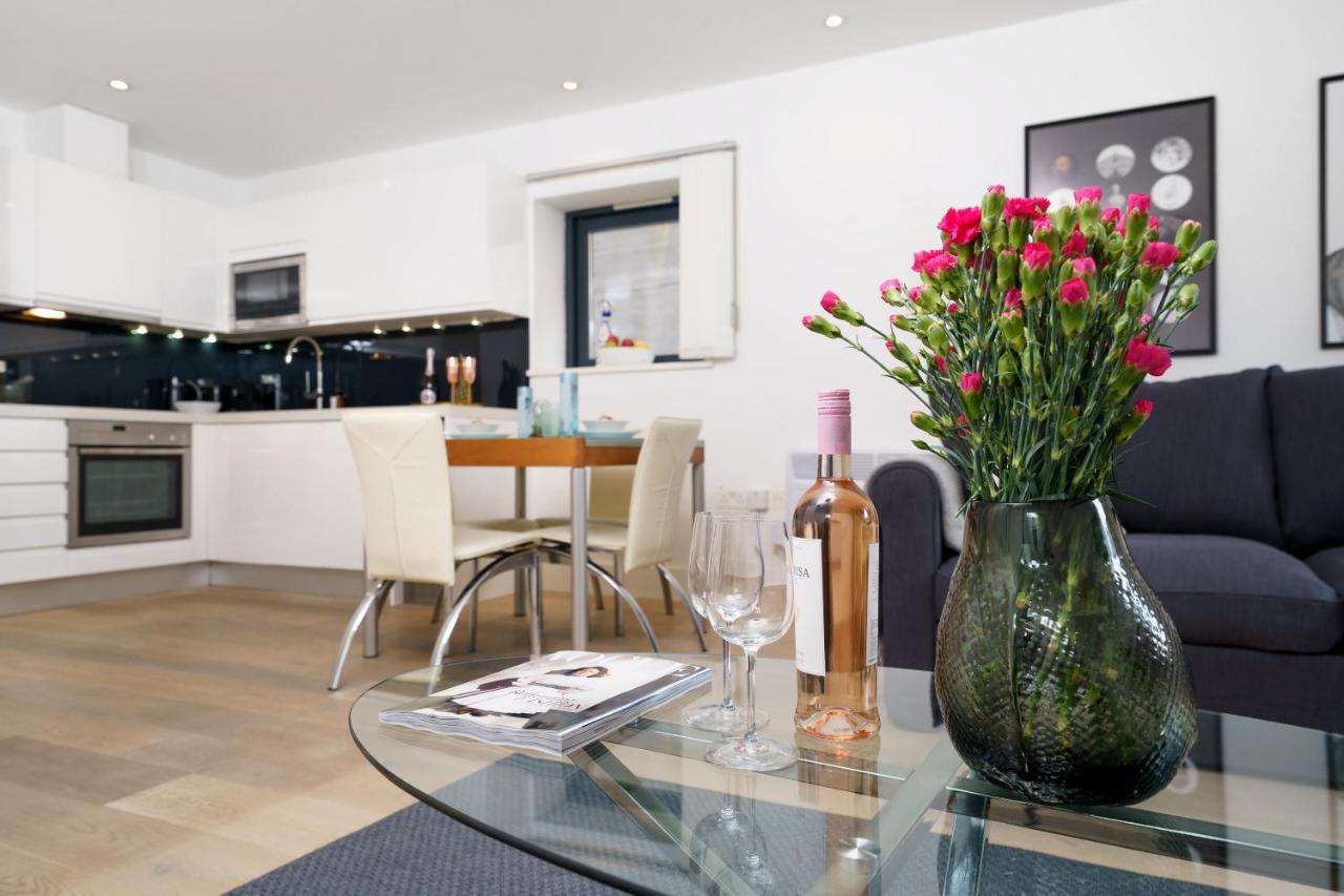 Trafalgar Sq 1 Bedr, 3 Beds Sleeps 6 London Eksteriør bilde
